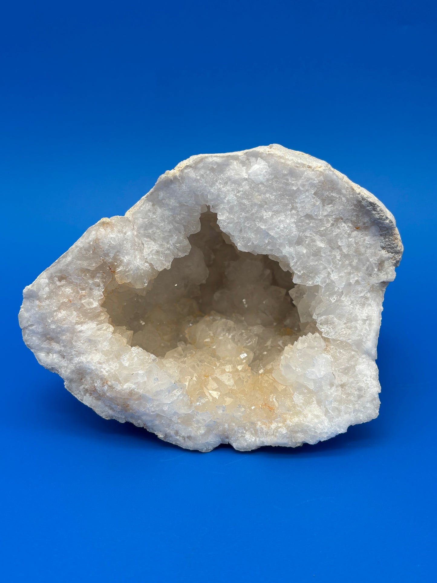 Natural White Quartz Crystal Geode Cave Druzy Mineral Specimen 4.25” Display